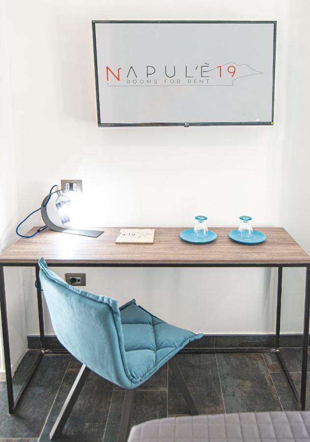 Napul'E 19 Hotel Naples Exterior photo